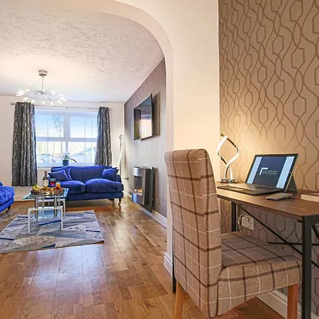 Cosy 3 Bed House To Bicester Outlet For Big Group By Platinum Key Properties Exterior foto