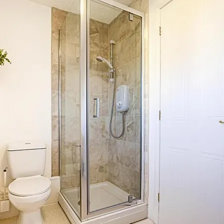 Cosy 3 Bed House To Bicester Outlet For Big Group By Platinum Key Properties Exterior foto