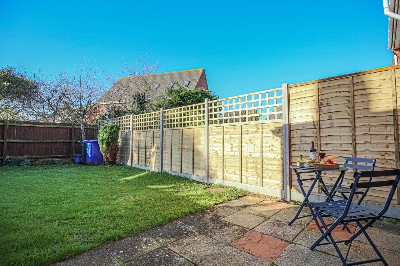 Cosy 3 Bed House To Outlet For Big Group By Platinum Key Holiday home *